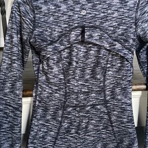 Lululemon size 2 jacket.